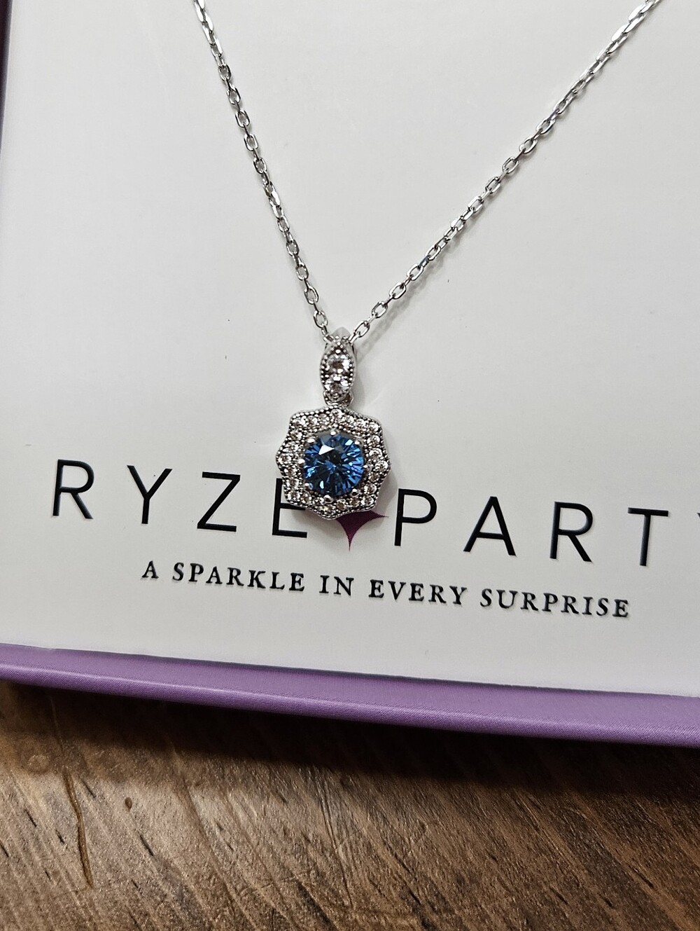 ●Ryze●•Sterling Silver Necklace• Sapphire CZ Center Stone 18" N6-1449
